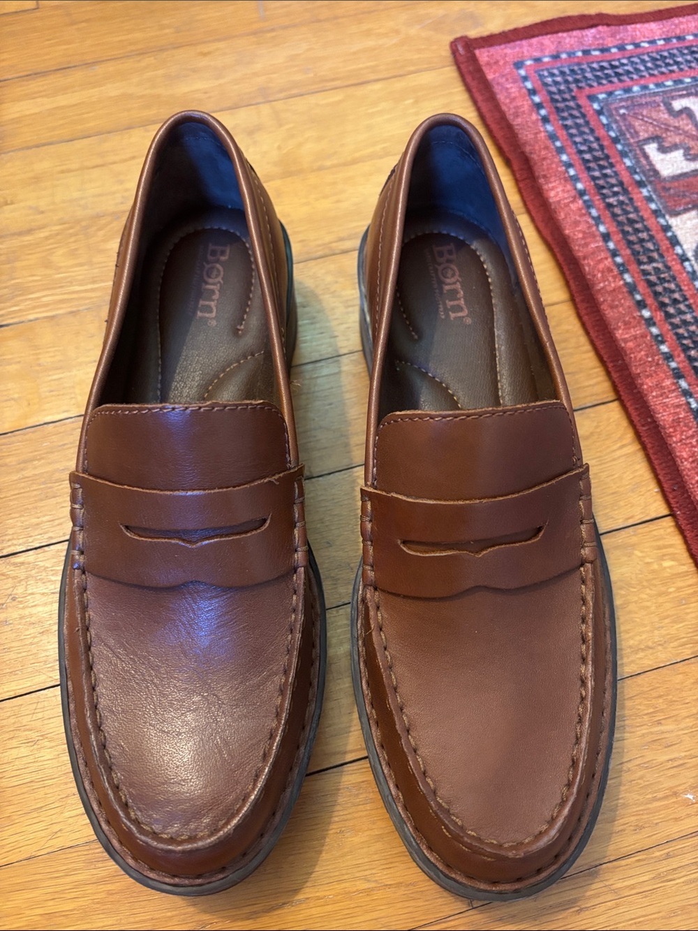 Born Women's Carrera Loafer - Picture 6 of 12